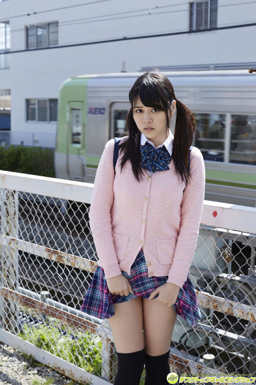 [DGC] 2015.09 NO.1262 Hinata Shizaki 志崎ひなた [100P]