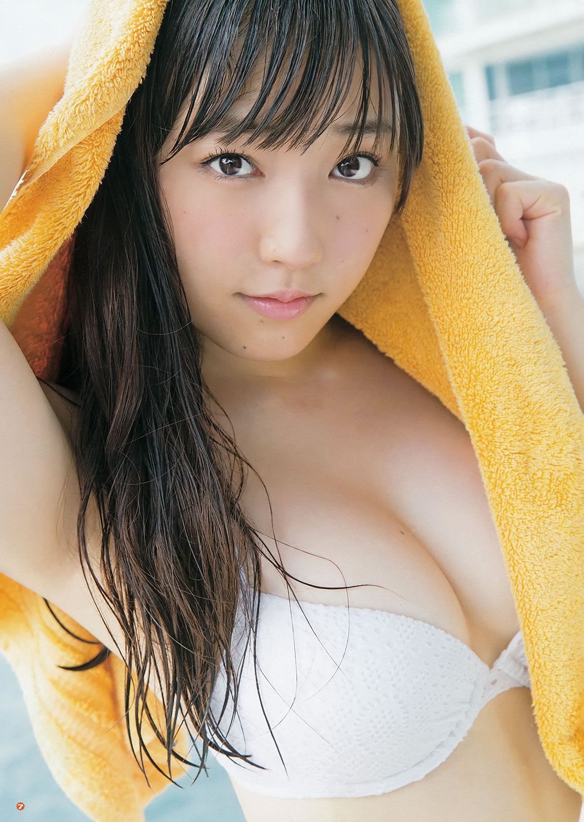 [Young Gangan] 2015 No.18-19 大場美奈 京佳 譜久村聖 夏江紘実 葉月ゆめ 森川彩香 [36P]