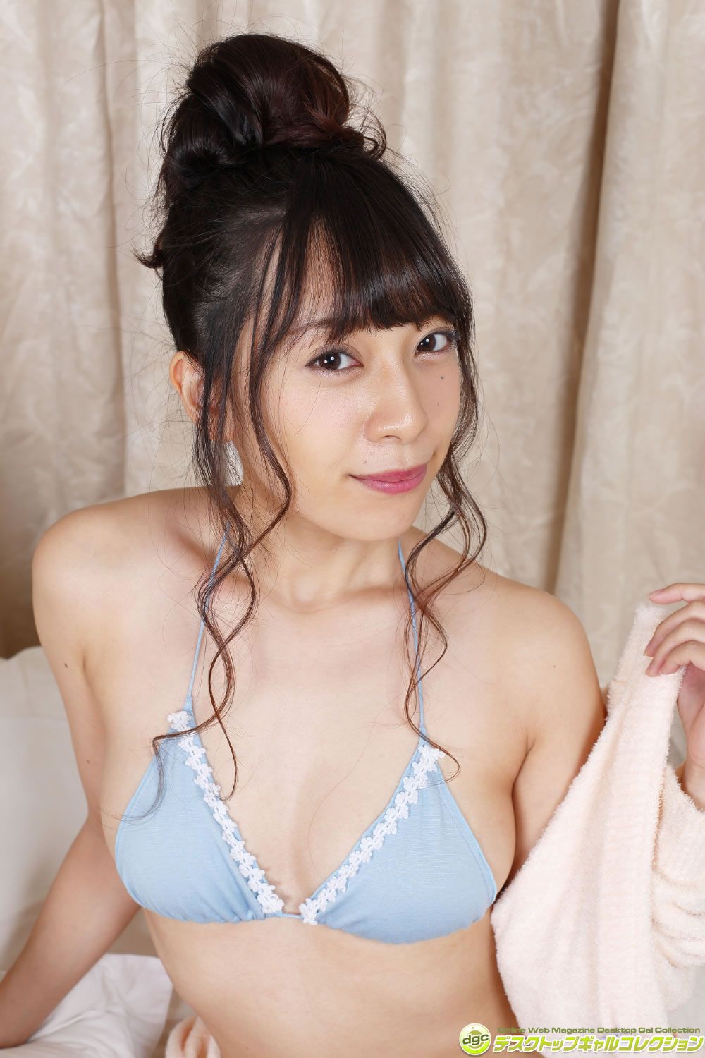 [DGC] 2015.10 NO.1267 Saki Miyamoto 宮本彩希 [100P]