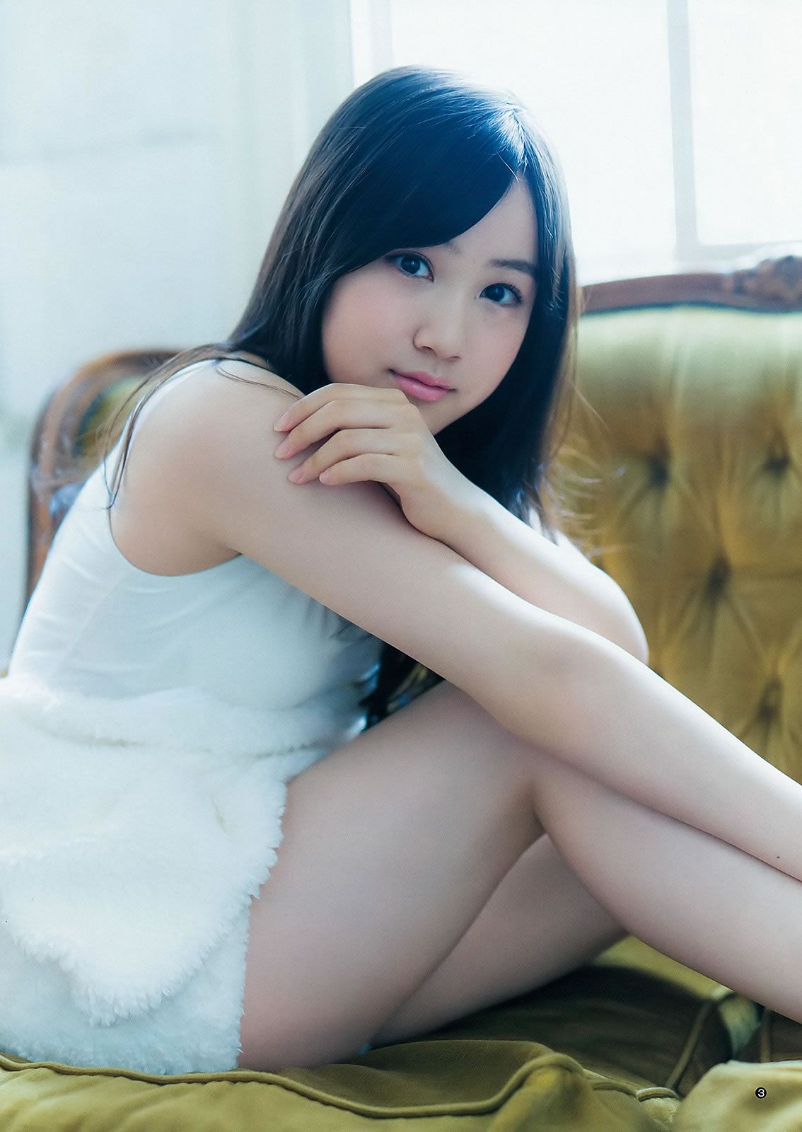 [Weekly Young Jump] 2015 No.48 白石麻衣 齋藤飛鳥 星野みなみ [24P]
