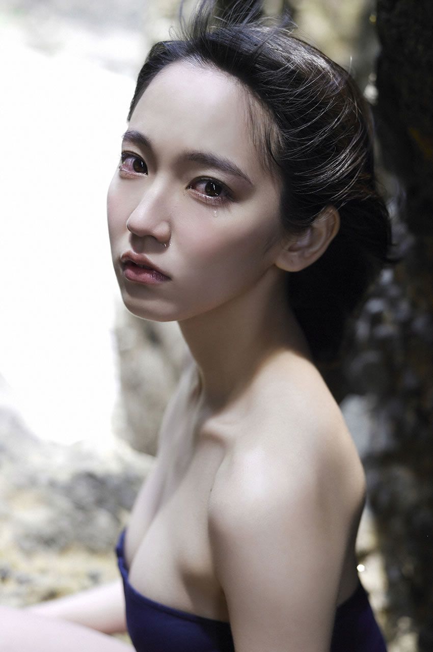[WPB-net] No.183-4 Riho Yoshioka 吉岡里帆 - 遠い記憶 [156P]