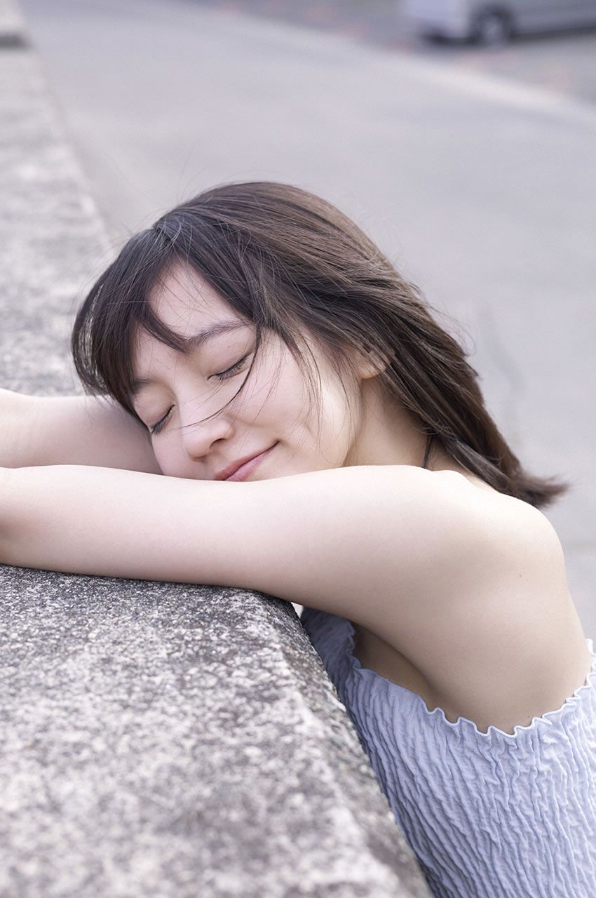 [WPB-net] No.183-4 Riho Yoshioka 吉岡里帆 - 遠い記憶 [156P]