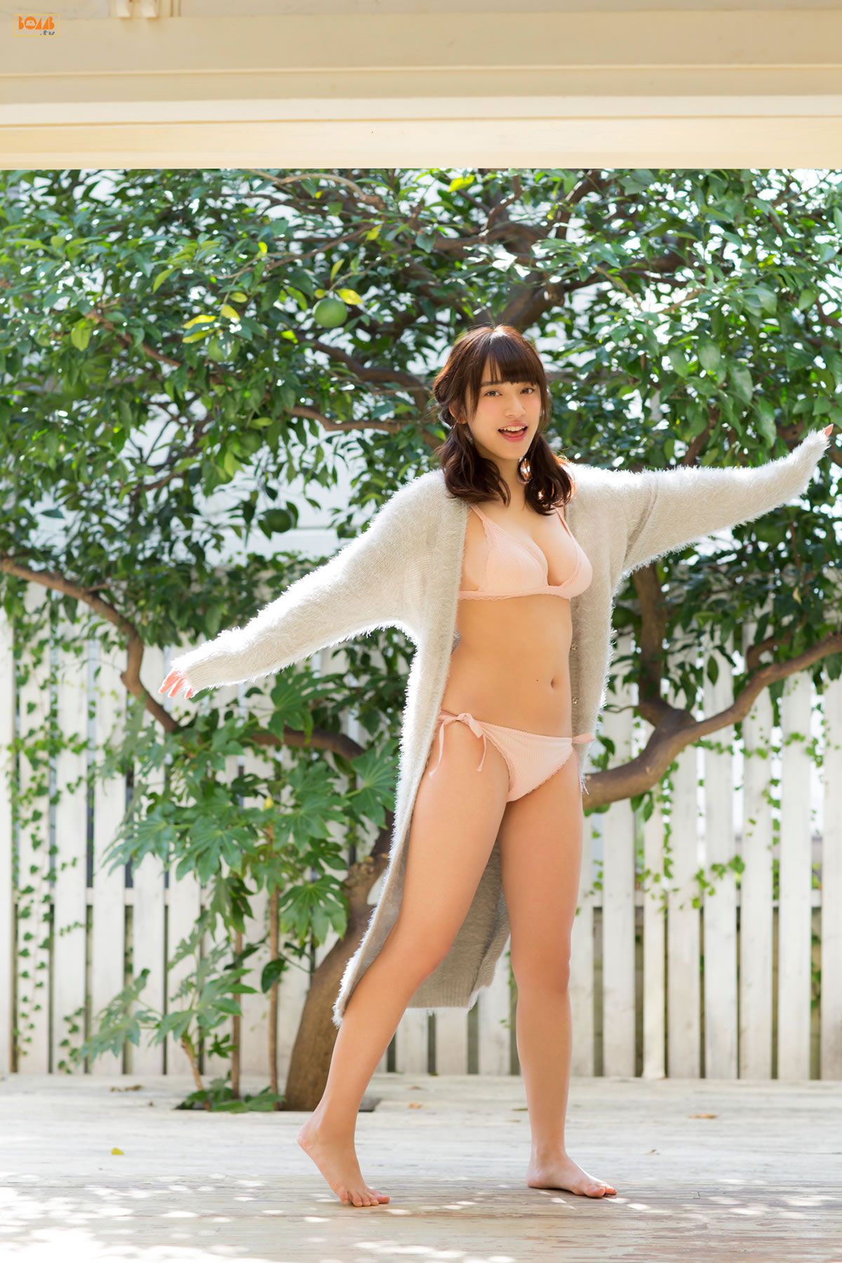 [BOMB.tv] GRAVURE Channel 2015年12月号 Sayaka Tomaru 都丸紗也華 - まんまるなおんなのこ [135P]