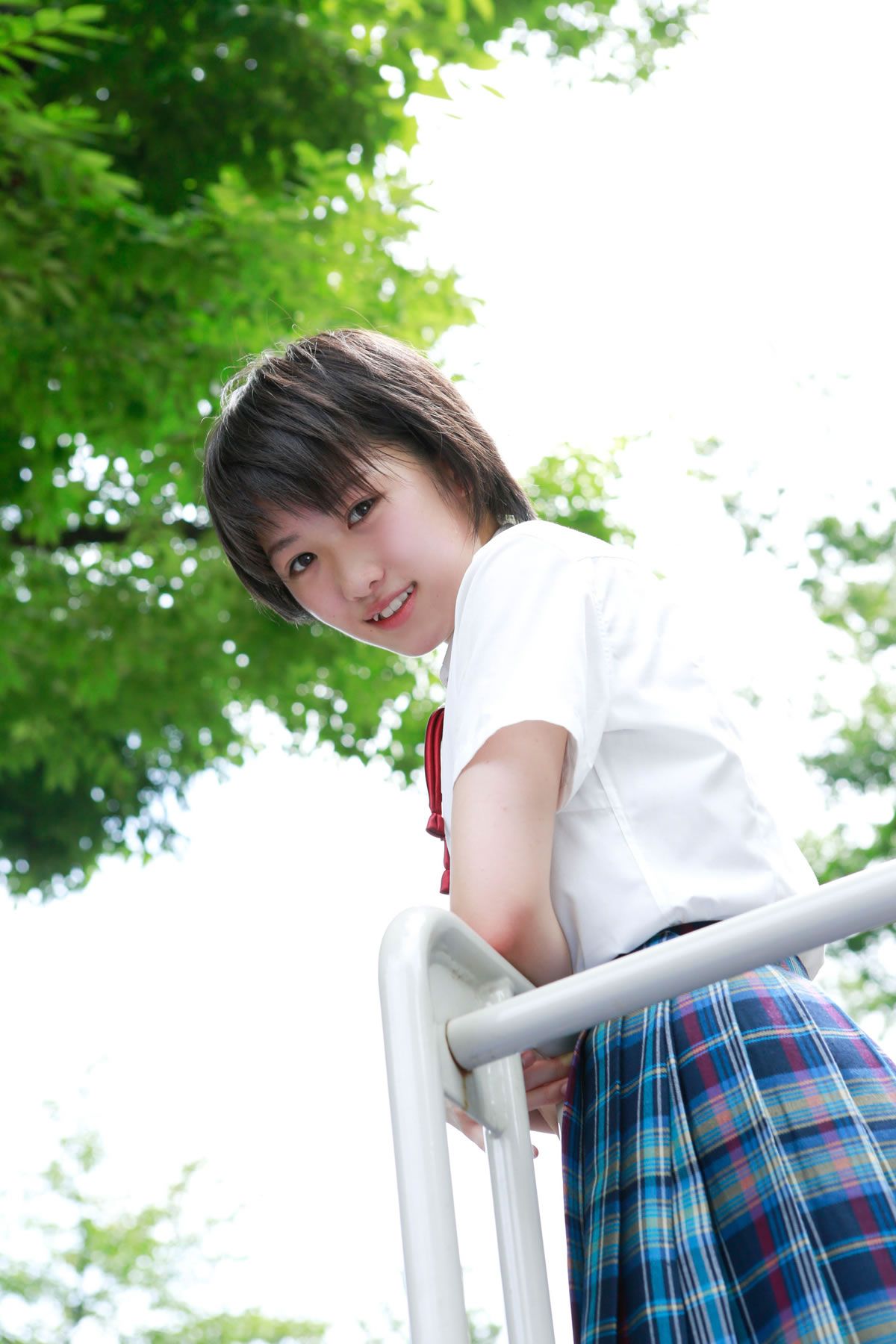 [Hello! Project Digital Books] 2015.12 Vol.137 工藤遥 [104P]