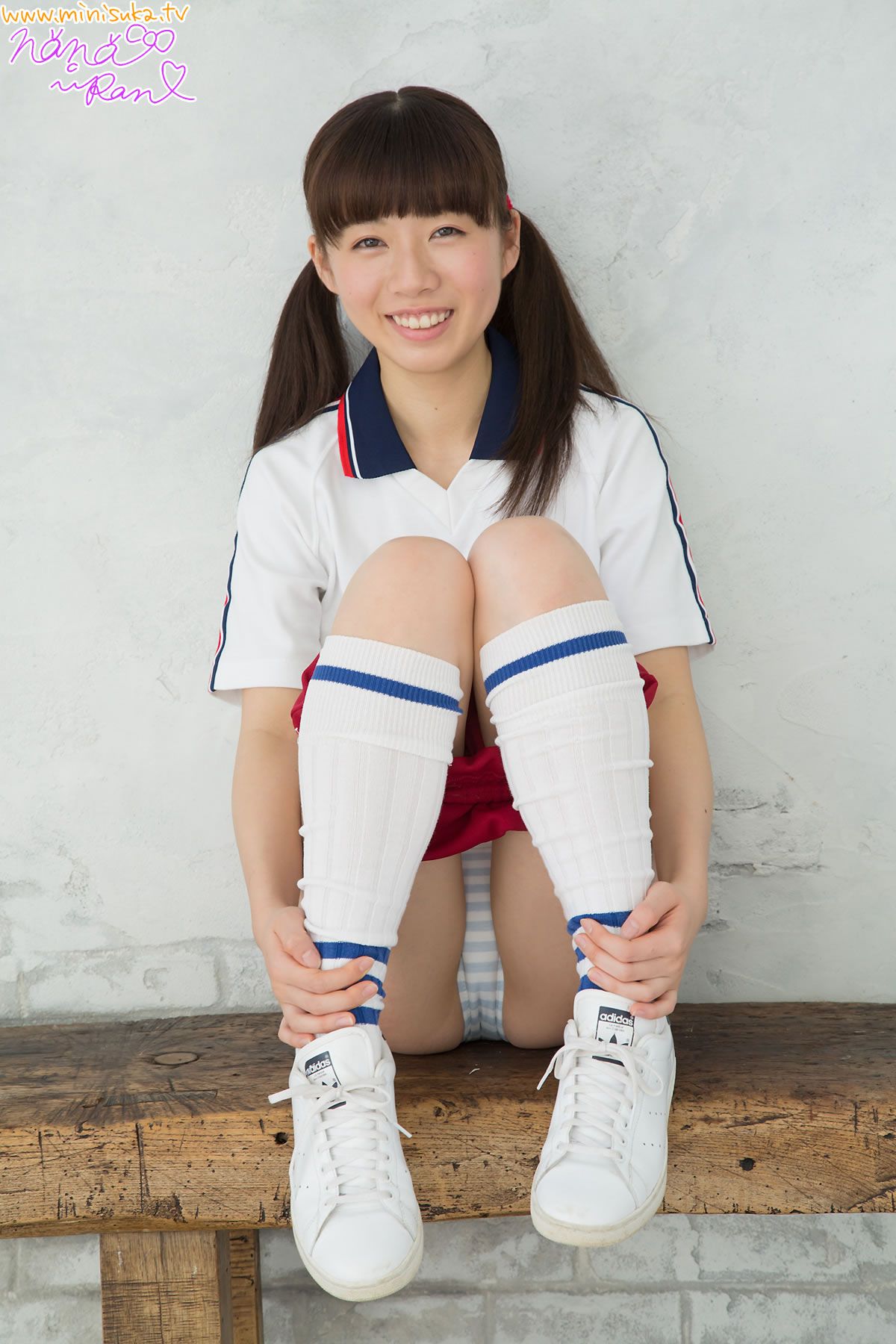[Minisuka.tv] 2015.03.05 Ran Nanao - Special Gallery 2.3 [35P]