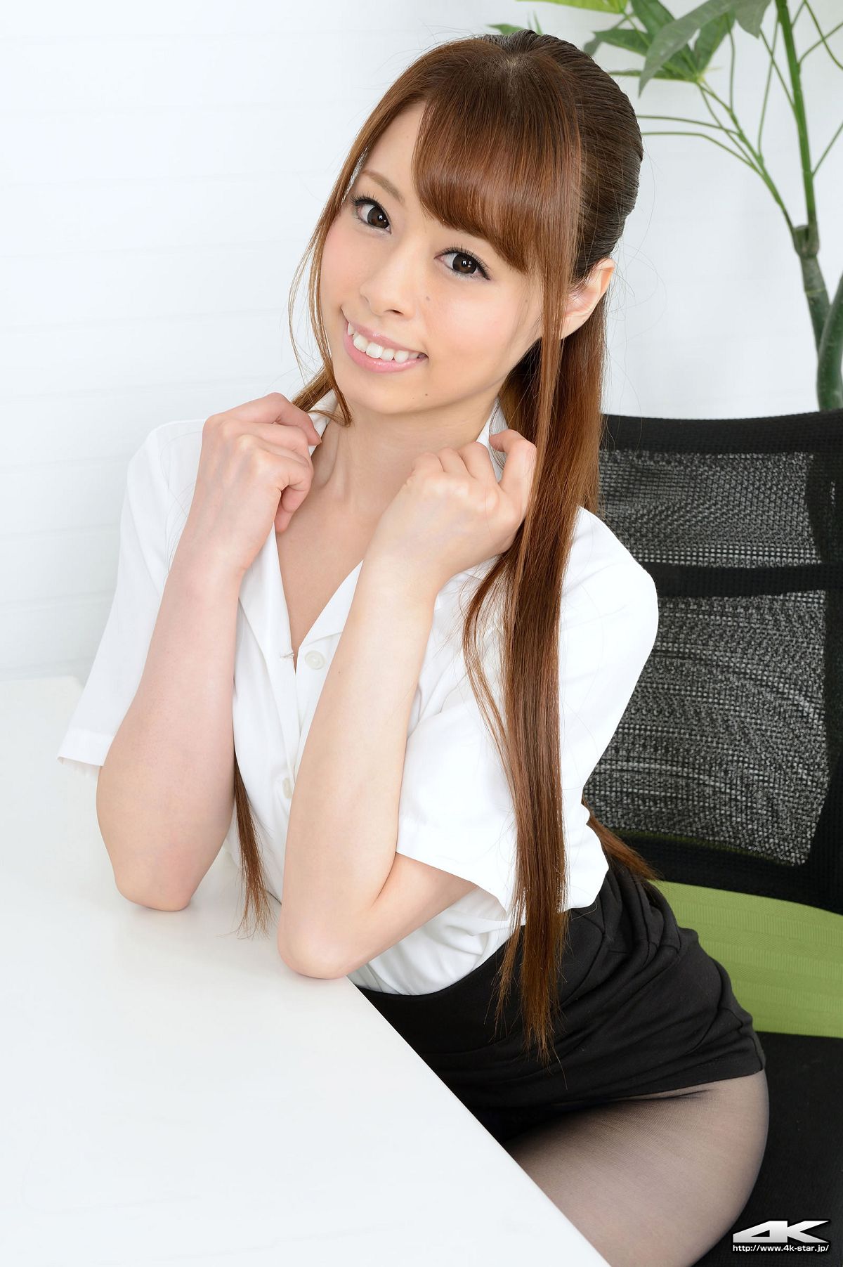 [4K-STAR] No.00479 MIU オフィスレディ[100P]