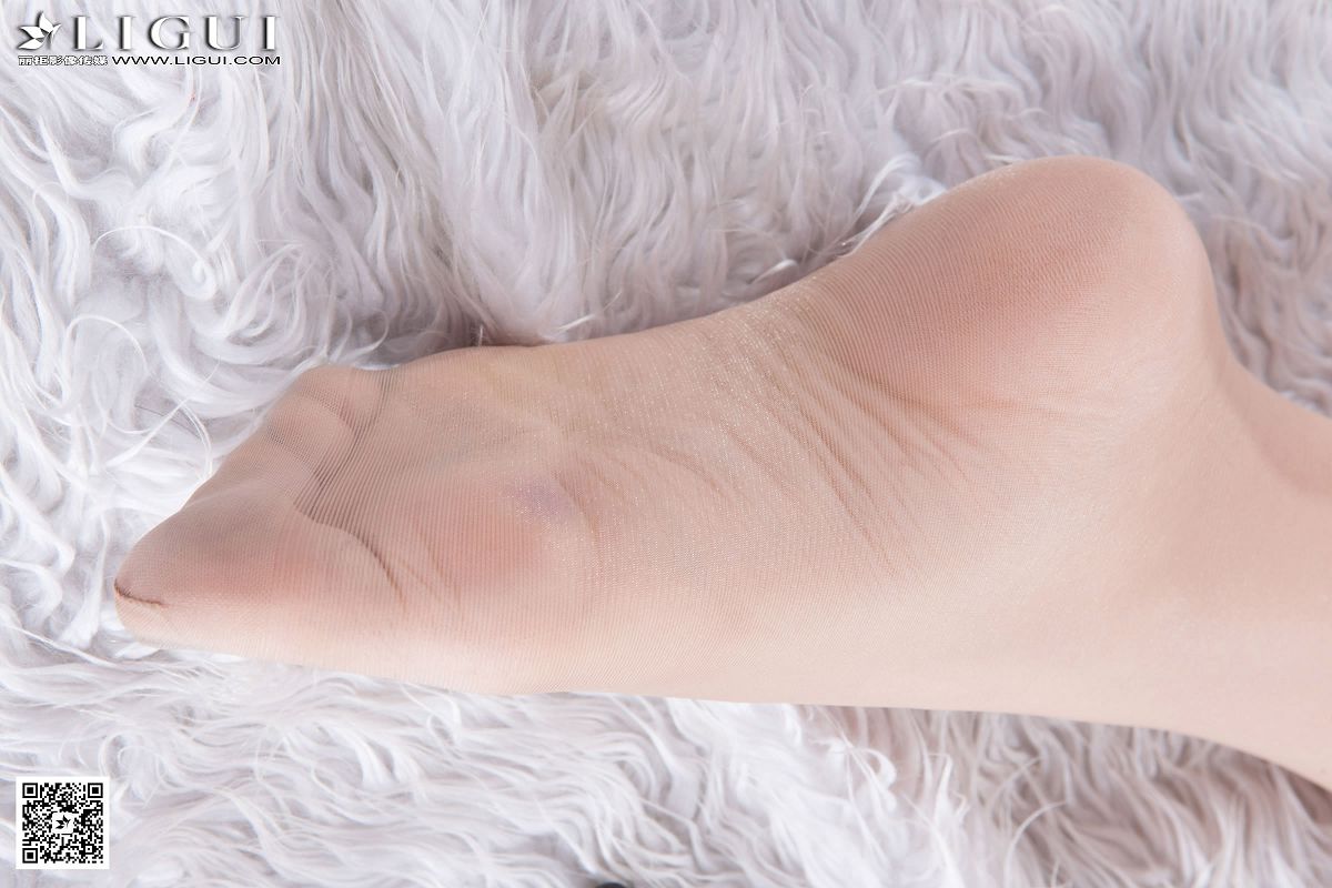 [Ligui] 丽柜 2016.02.20 Model 怡萱 [42P]