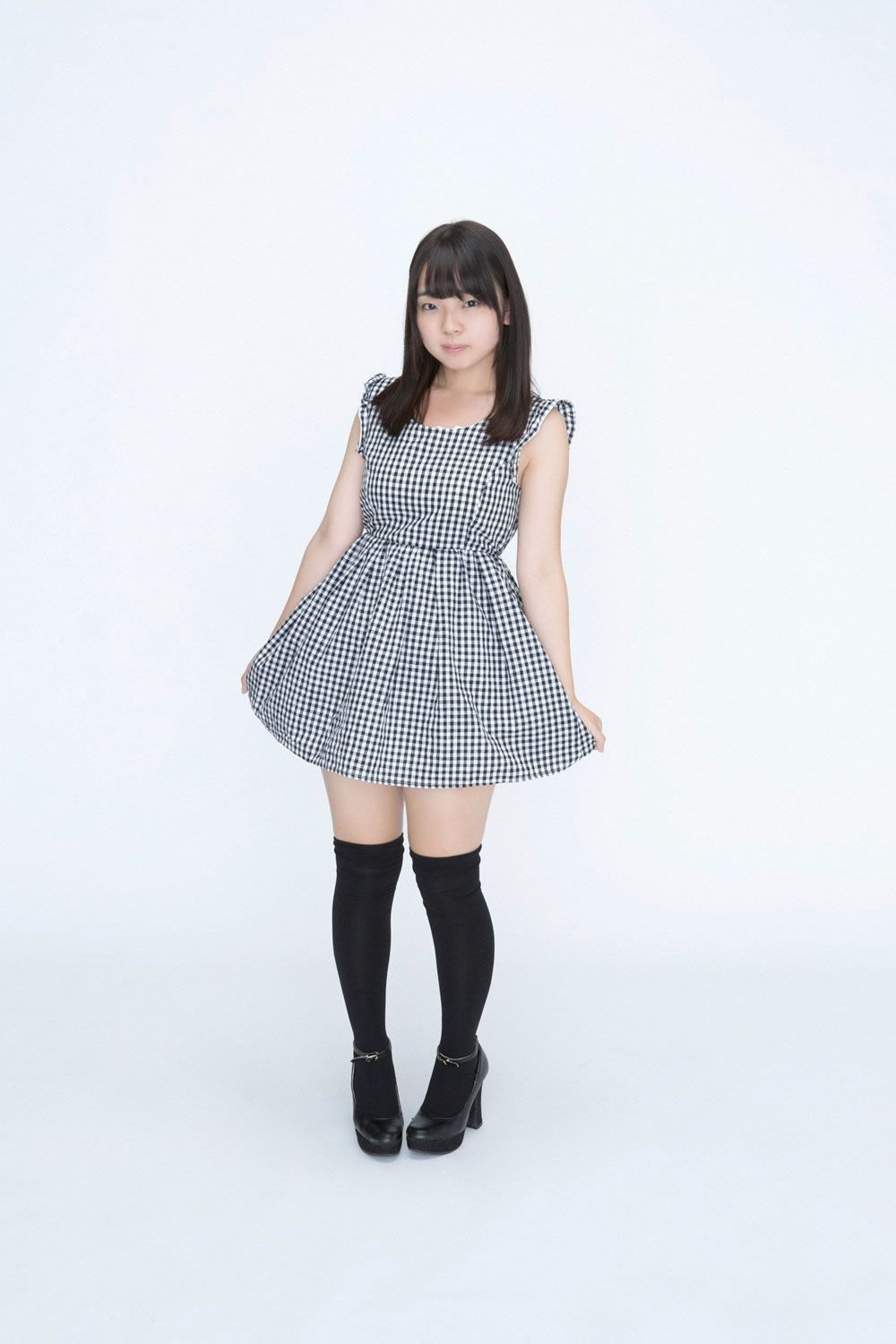 [YS-Web] vol.681 Tsukasa Fukumori 福森つかさ - 最強！童顔Fカップ入学 [49P]
