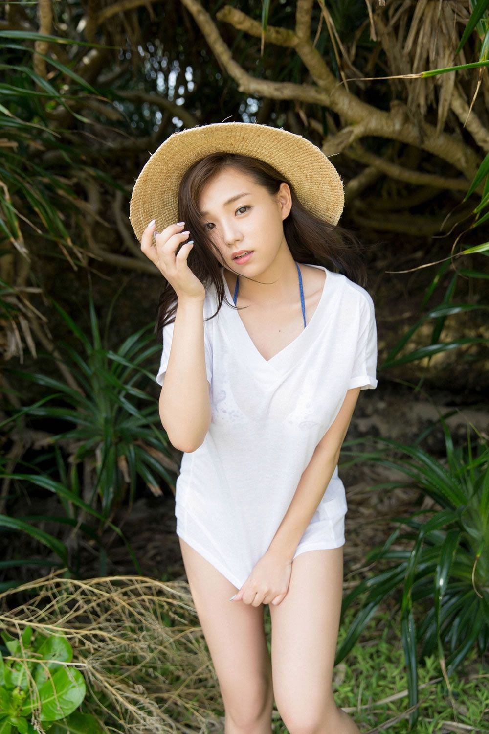 [YS-Web] vol.682 Ai Shinozaki 篠崎愛 あっためて あげる [98P]