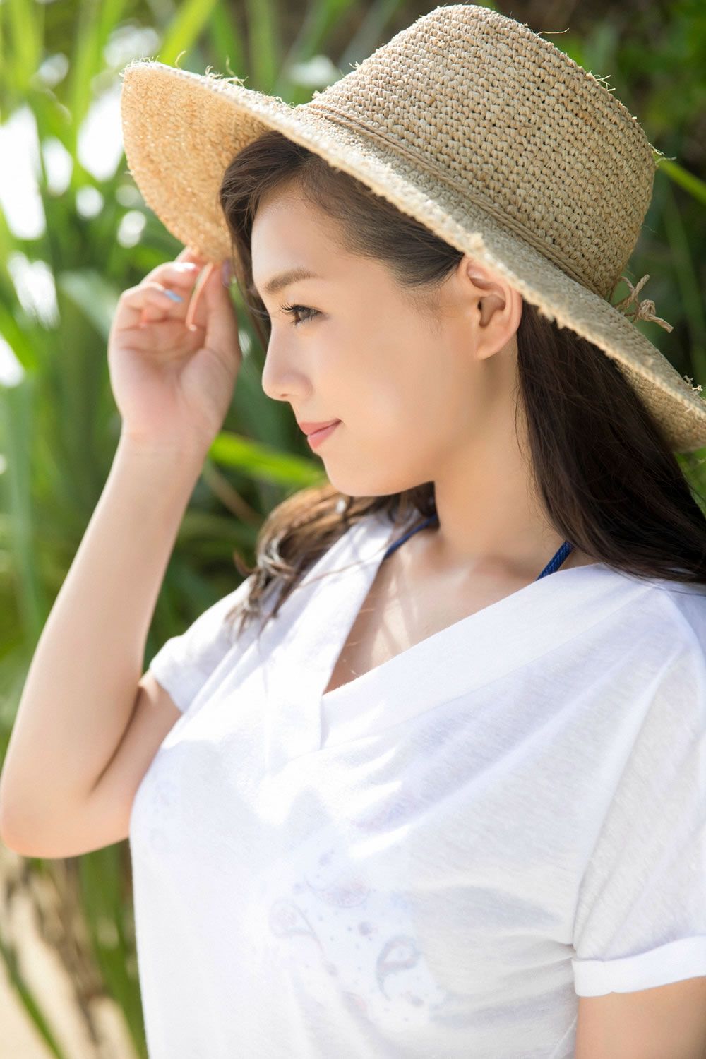 [YS-Web] vol.682 Ai Shinozaki 篠崎愛 あっためて あげる [98P]