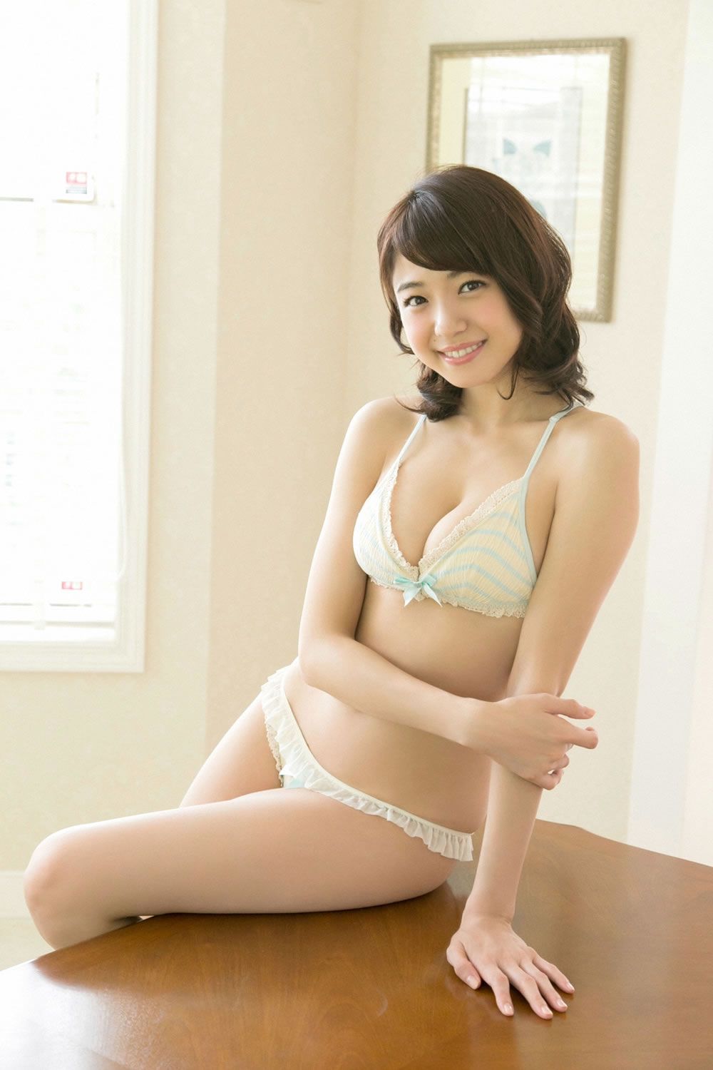 [YS-Web] vol.683 Shizuka Nakamura 中村静香 - やわらかぷるん [100P]