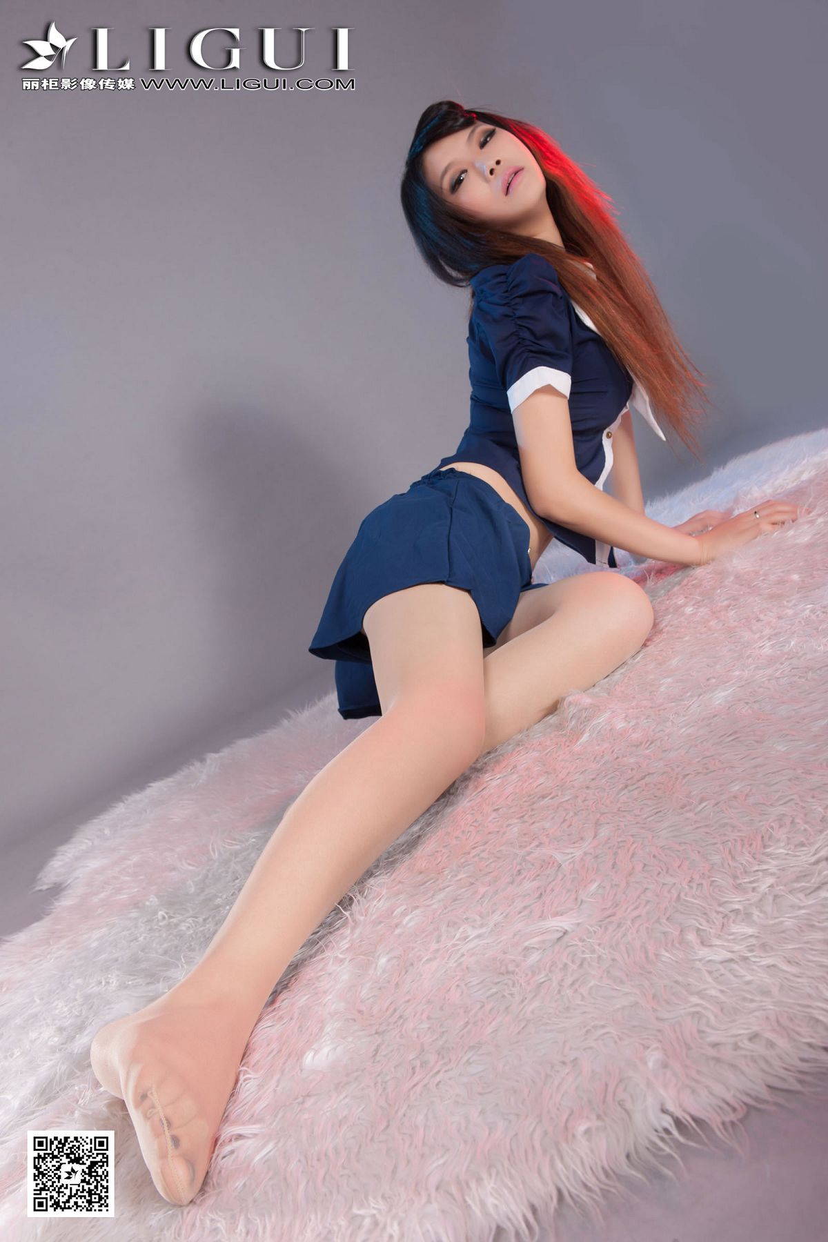 [Ligui] 丽柜 2016.03.26 Model 怡萱 [25P]