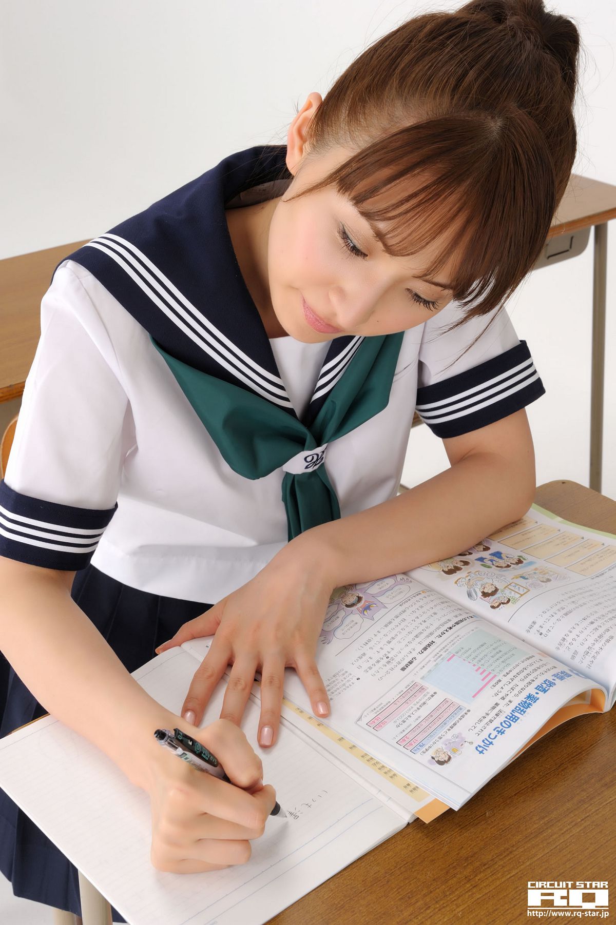 [RQ-STAR] 2016.02.17 NO.01159 Rena Sawai 澤井玲菜 School Girl [136P]