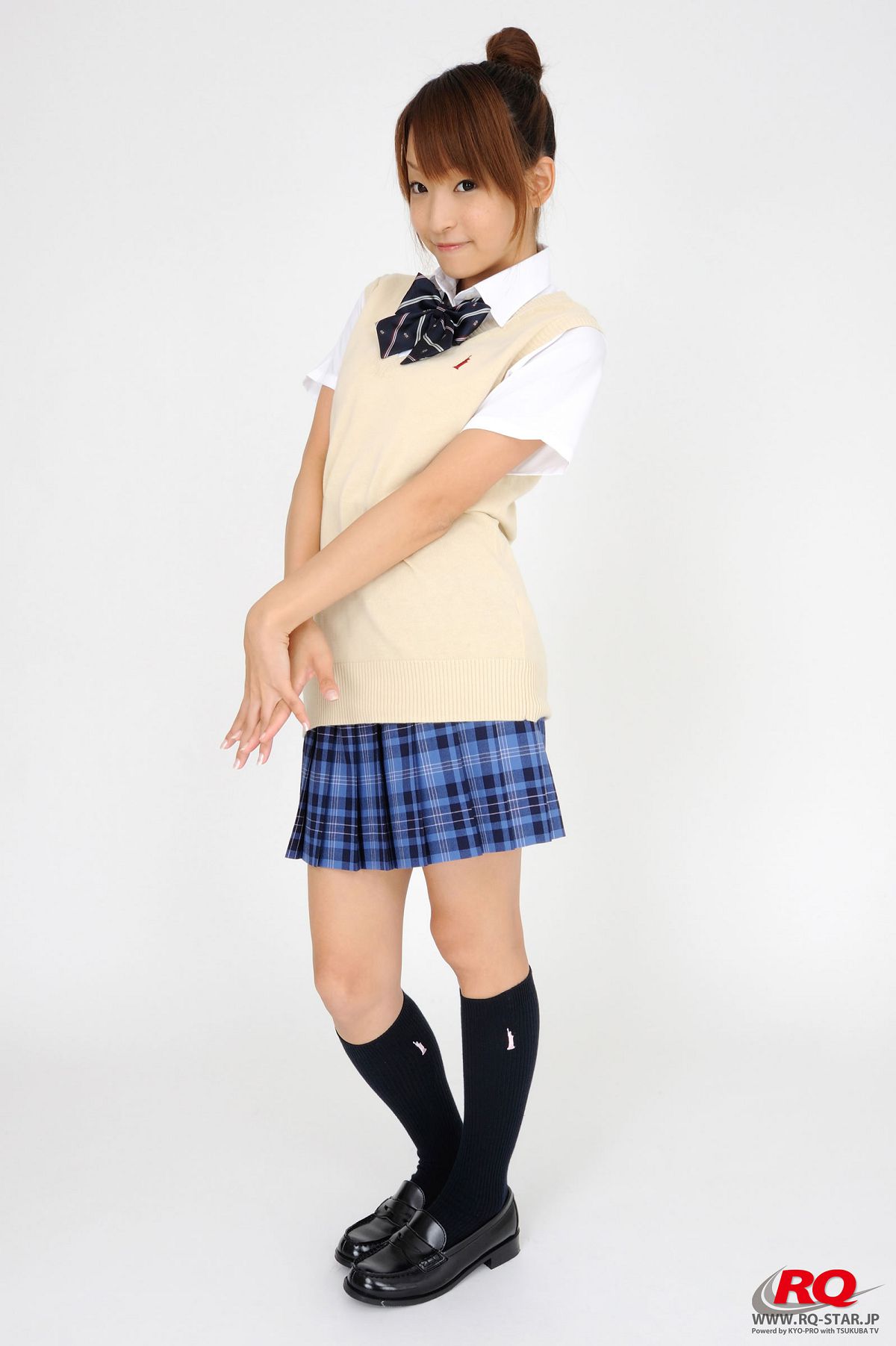 [RQ-STAR] 2016.02.22 NO.01162 Mio Aoki 青木未央 Student Style [78P]