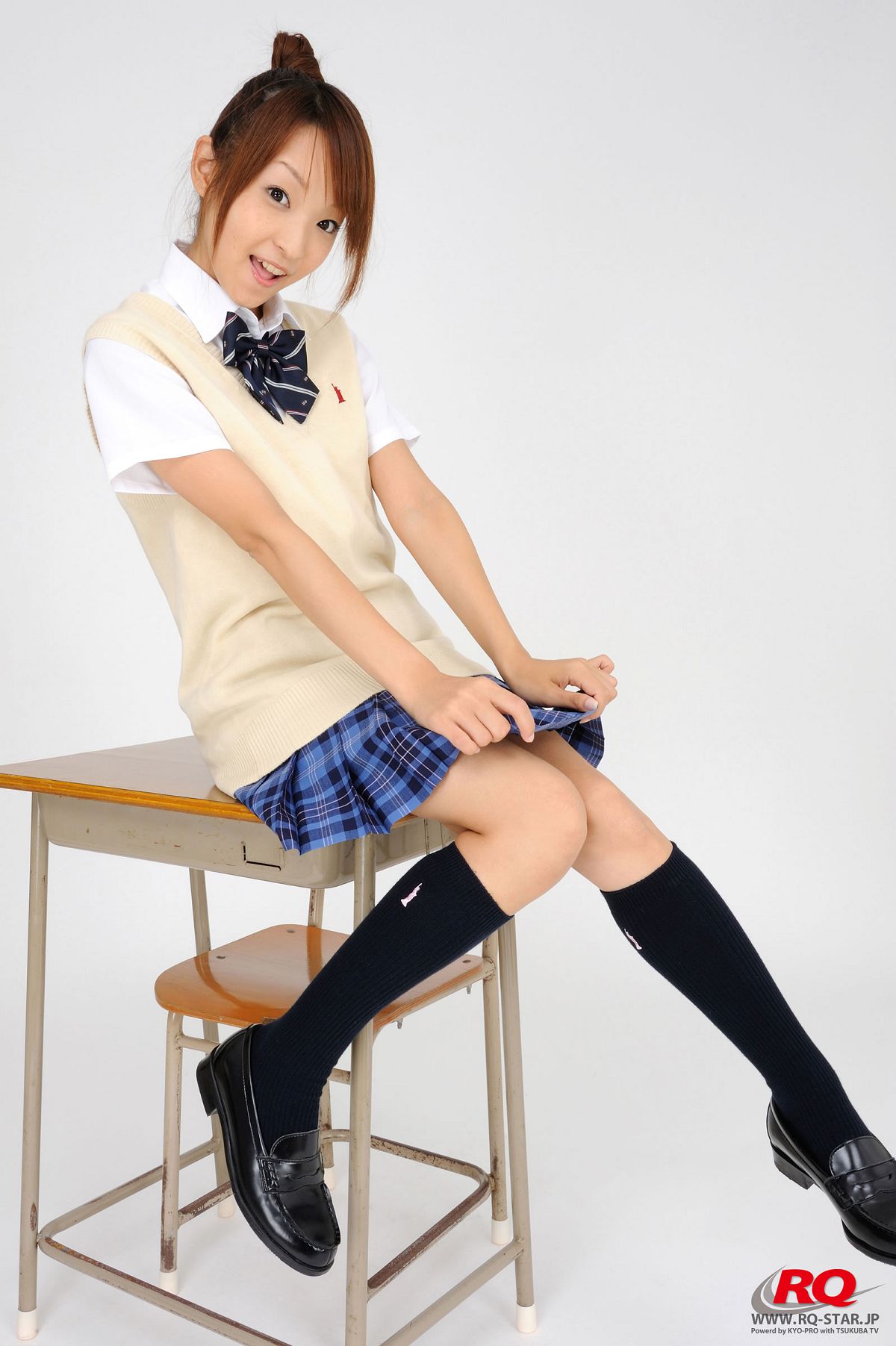 [RQ-STAR] 2016.02.22 NO.01162 Mio Aoki 青木未央 Student Style [78P]