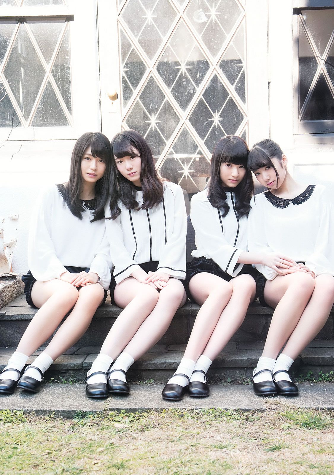 [Young Animal] 2016 No.06 欅坂46 [34P]