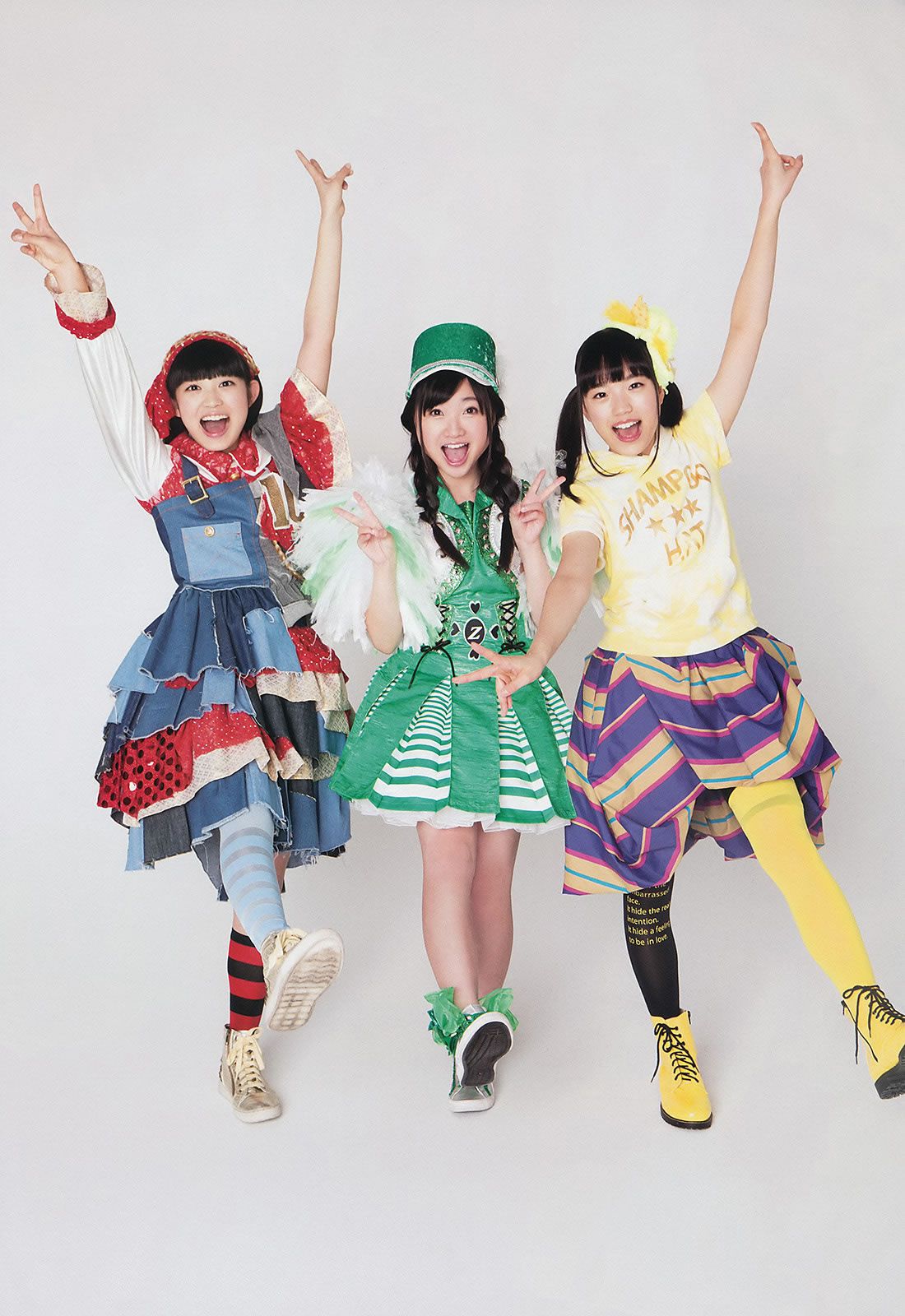 [Weekly Big Comic Spirits] 2015 No.06-08 早見あかり 柏木ひなた 有安杏果 伊藤千由李 [24P]