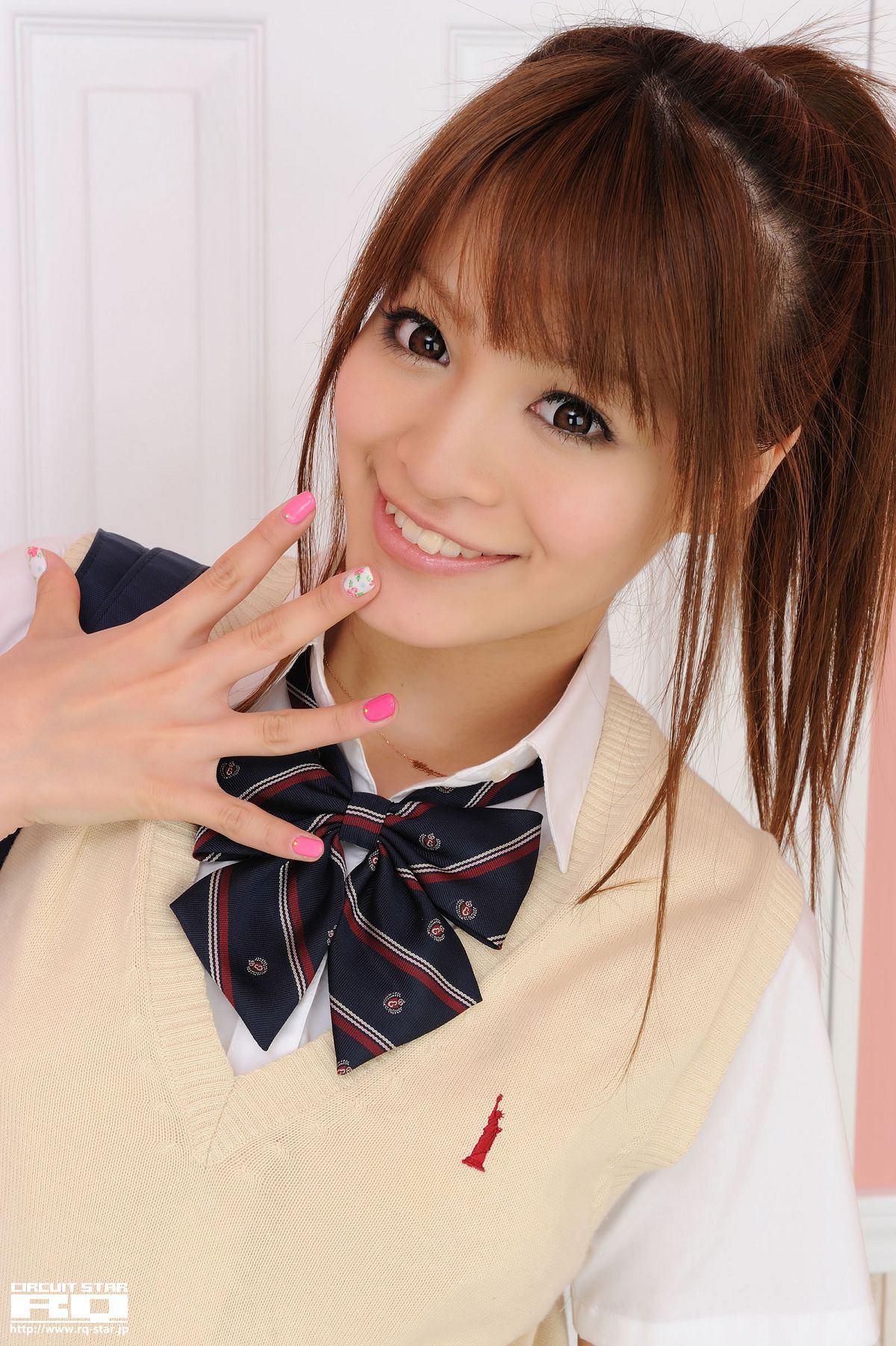 [RQ-STAR] 2016.01.15 NO.01131 Megumi Haruna 春菜めぐみ Highschool Girl [88P]