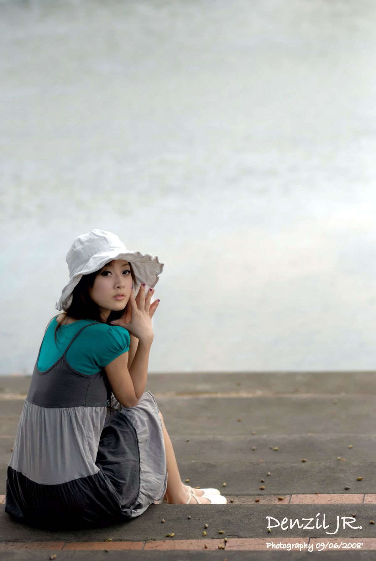 台湾清纯美女果子MM张凯洁@水族馆公园外拍 [136P]
