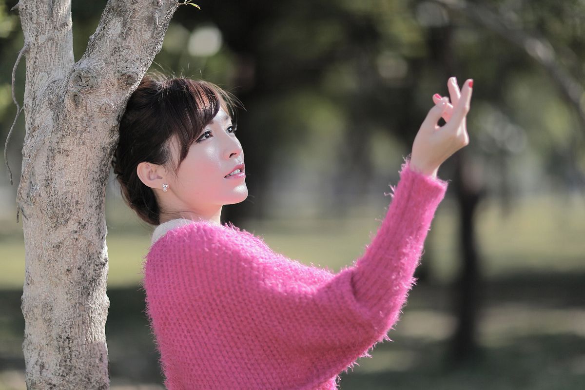 Beautyleg冰山美人廖坎蒂 初夏公园外拍 [59P]