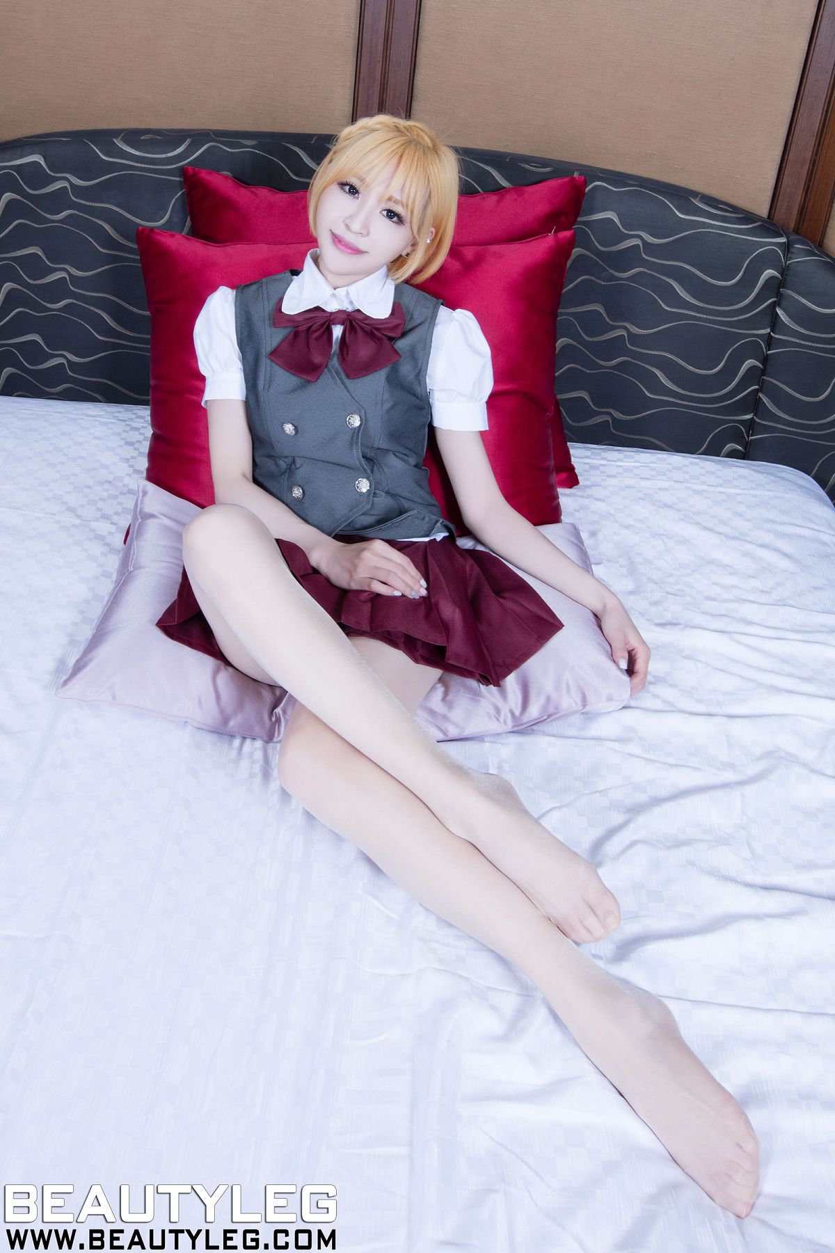 [Beautyleg] 美腿寫真 2016.05.23 No.1296 Lucy {43P]
