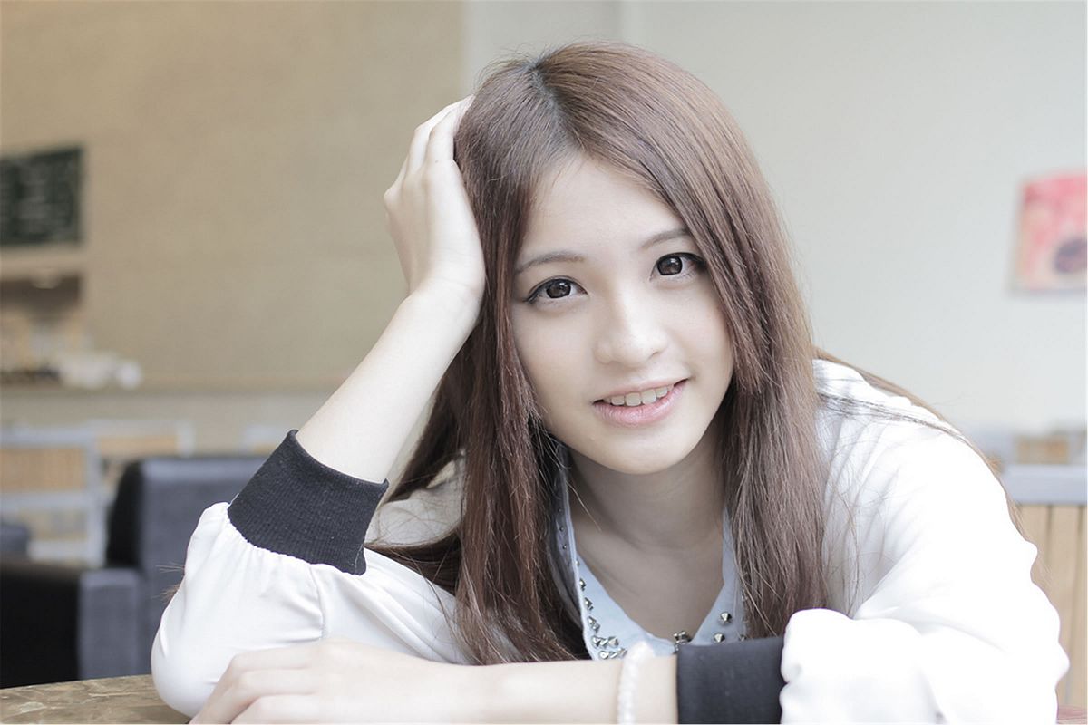 台湾清纯美女 諭 水博館外拍写真 [62P]