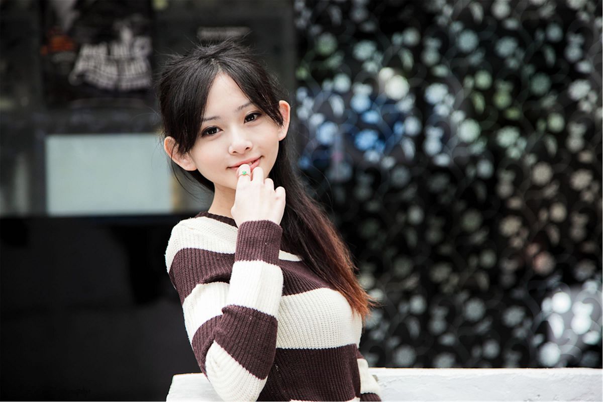 台湾清纯美女 梅杜莎 台北東區外拍写真 [65P]