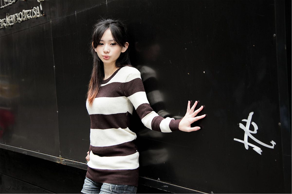 台湾清纯美女 梅杜莎 台北東區外拍写真 [65P]