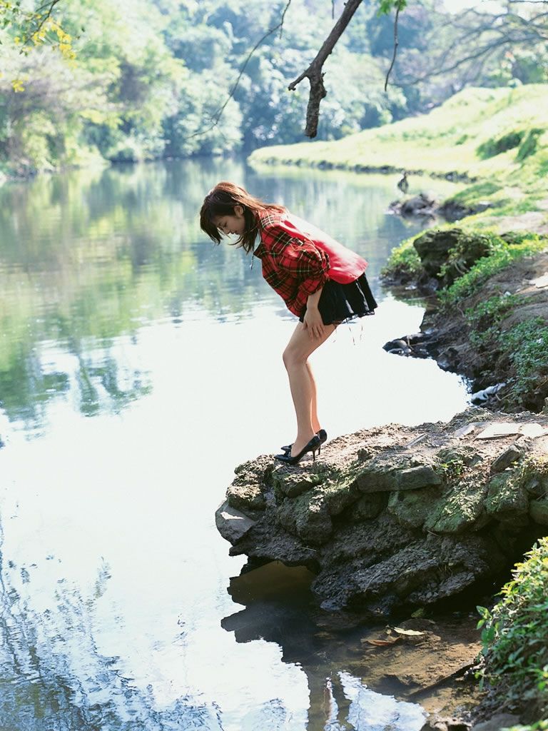 [Wanibooks(WBGC)] 2004.12月号 #06 Miho Shiraishi 白石美帆 [154P]