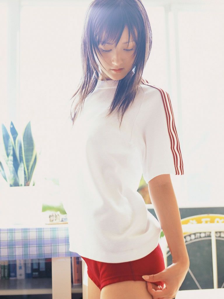 [Wanibooks(WBGC)] 2005.04月号 #10 Ayaka Komatsu 小松彩夏 [206P]