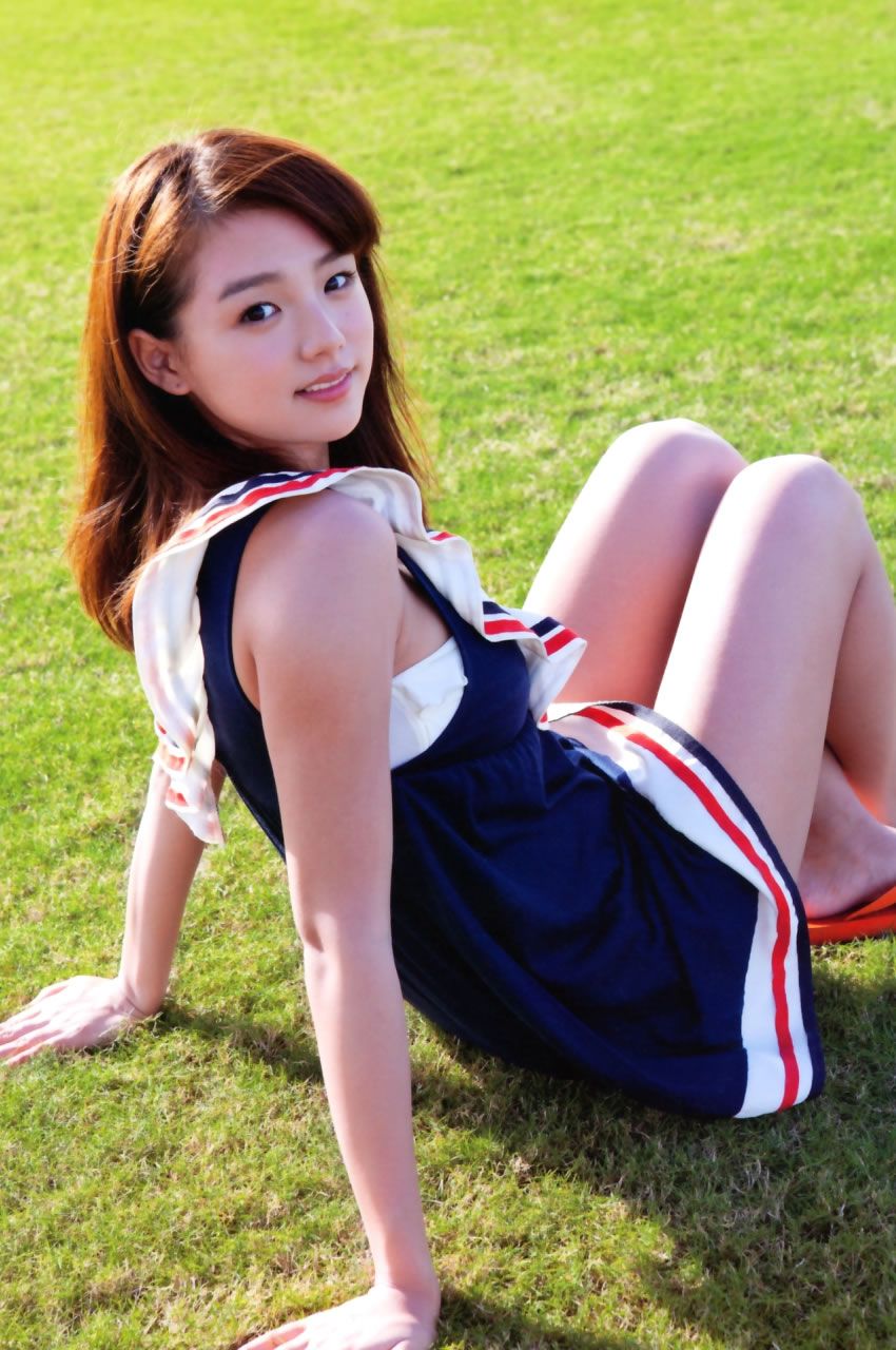 [PB写真集] Ai Shinozaki 篠崎愛 Love Scenes [187P]