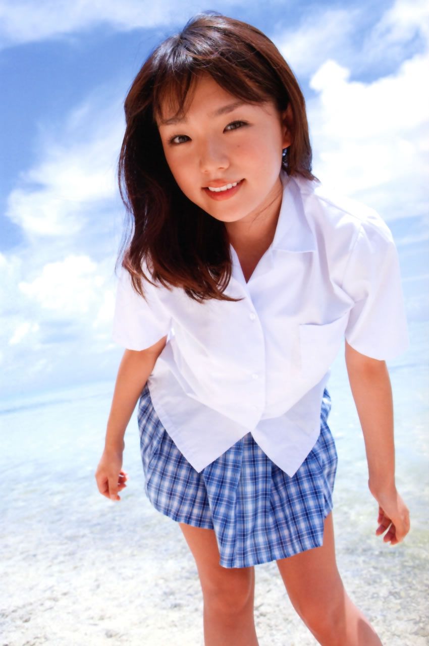 [PB写真集] Ai Shinozaki 篠崎愛 Love Scenes [187P]