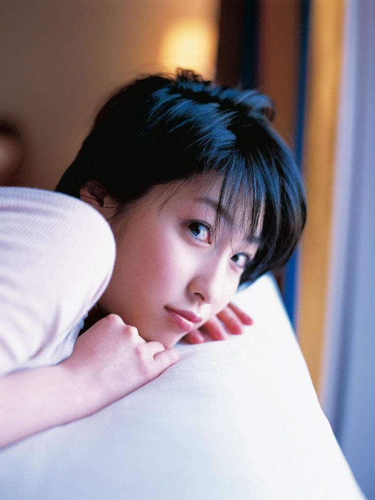 [Wanibooks(WBGC)] 2005.09月号 #15 Hiroko Sato 佐藤寛子 [240P]