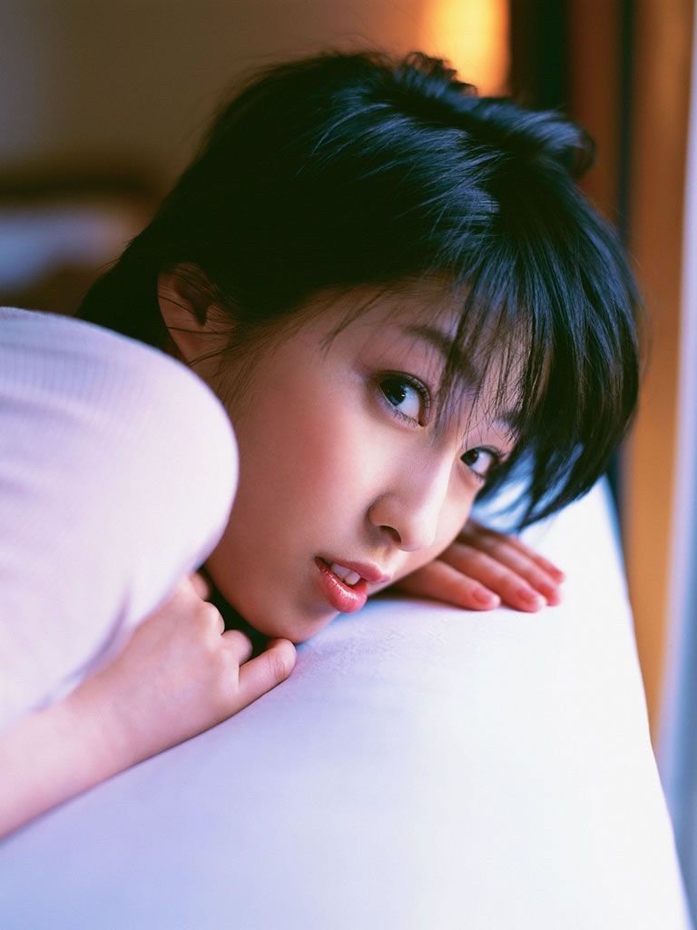 [Wanibooks(WBGC)] 2005.09月号 #15 Hiroko Sato 佐藤寛子 [240P]