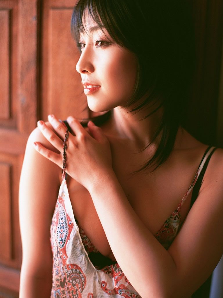 [Wanibooks(WBGC)] 2005.09月号 #15 Hiroko Sato 佐藤寛子 [240P]