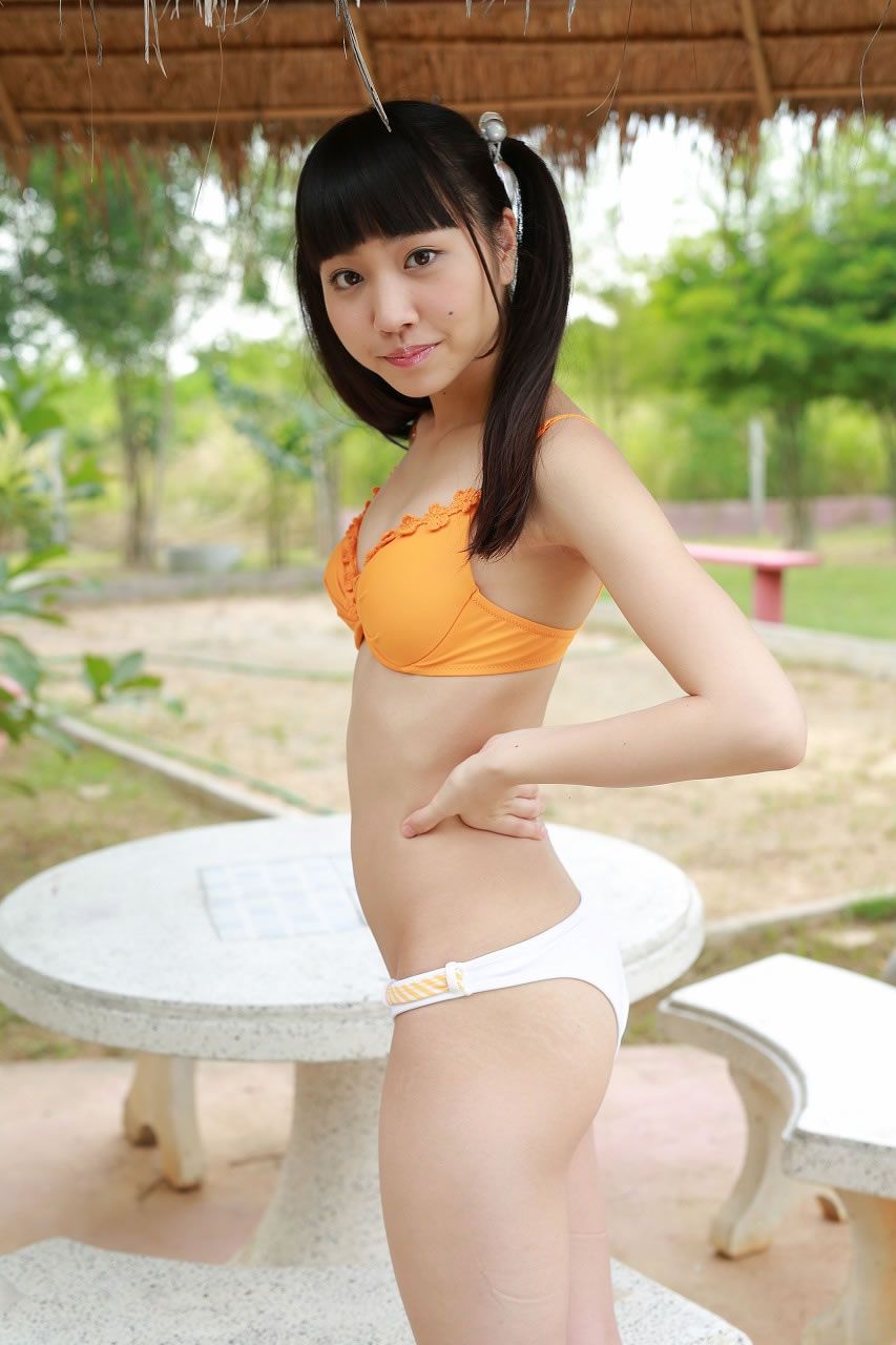 [@crepe] 2015.10.01 Miku Takaoka 高岡未來 水着01 [80P]