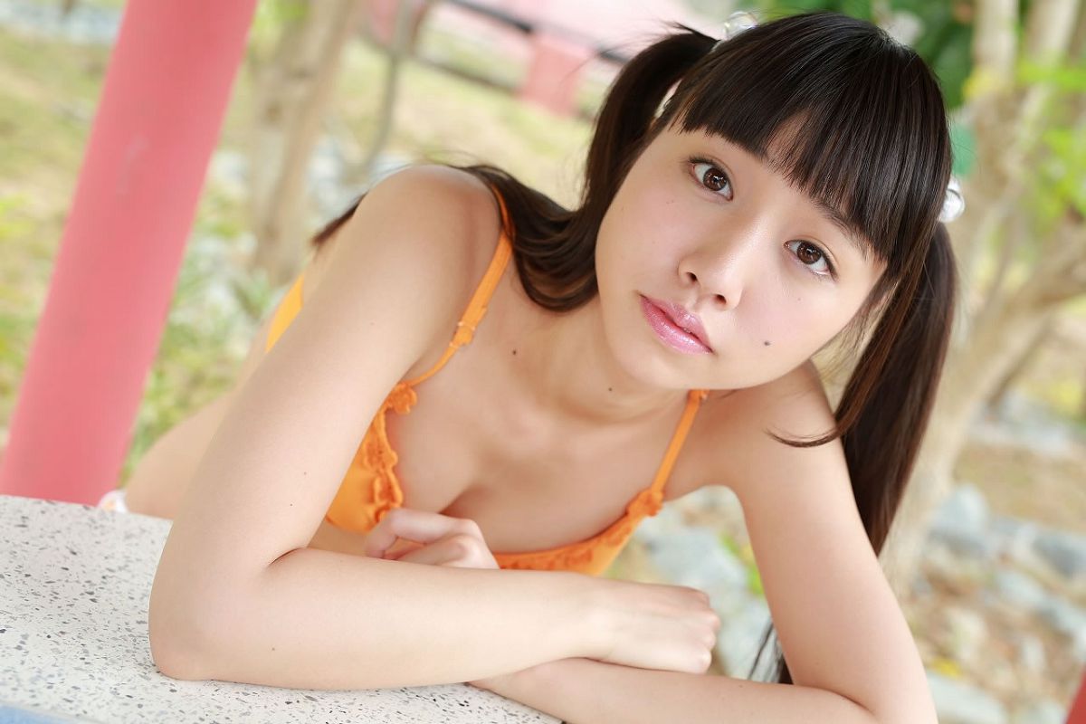 [@crepe] 2015.10.01 Miku Takaoka 高岡未來 水着01 [80P]