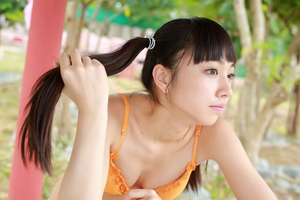 [@crepe] 2015.10.01 Miku Takaoka 高岡未來 水着01 [80P]