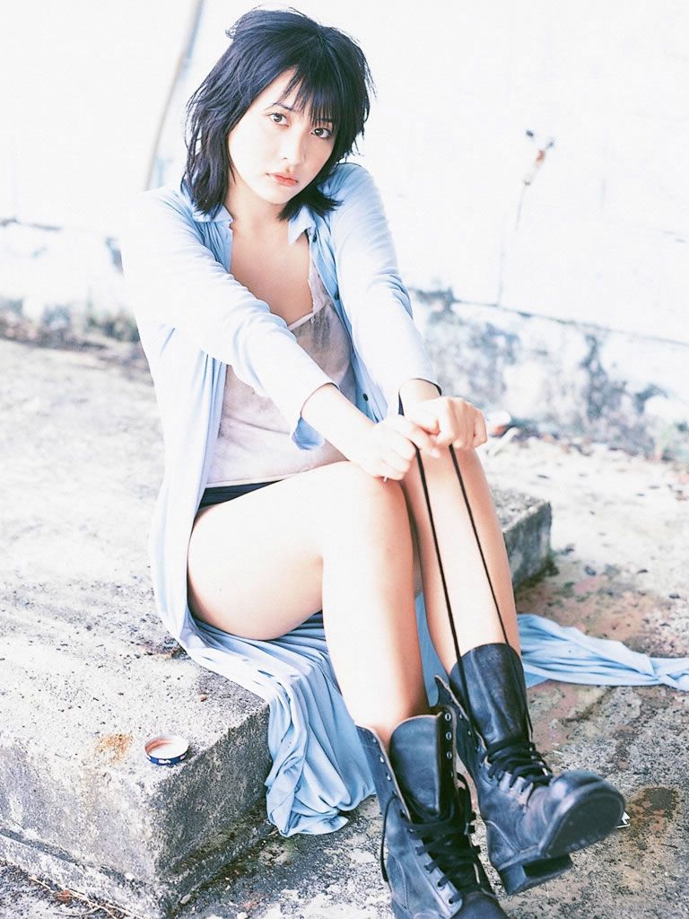 [Wanibooks(WBGC)] 2006.07月号 #25 Mami Yamazaki 山崎真実 [225P]