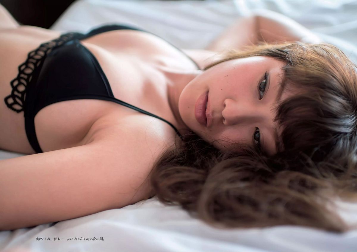 [Weekly Playboy] 2016 No.21 吉岡里帆 麻亜里 武田玲奈 稲村亜美 谷口めぐ 松岡ちな 京本有加 [27P]