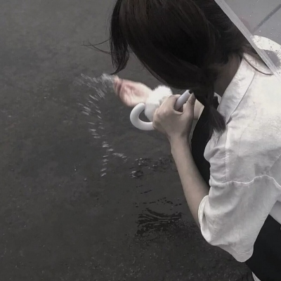好看的女孩头像学院风ins高级图片