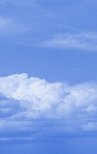 各种形状的云朵素材图片壁纸