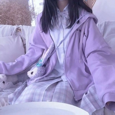 紫色系女生头像真人超仙温柔图片
