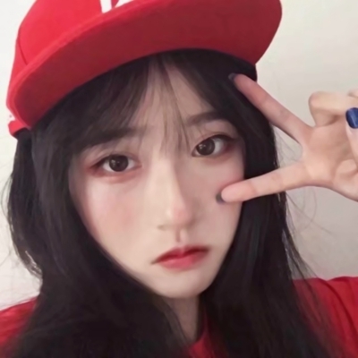 优质精选超好看的女生头像戴帽图片