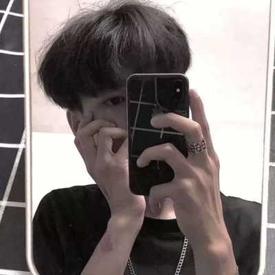男头超火ins