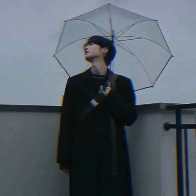 高清男生超火的微信头像图片