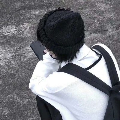 超帅的男头像戴帽子高清潮流图片