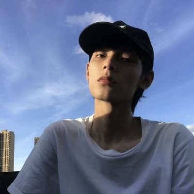 高清超级好看抖音爆火的男生头像图片