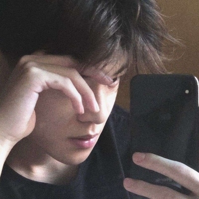 文艺范男生头像帅气 高清小众酷帅气文艺范男生头像图片