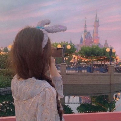 优美简约气质的高清微信女生头像图片